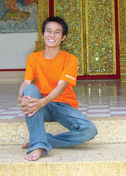 Photo of Thongkham Chantavong